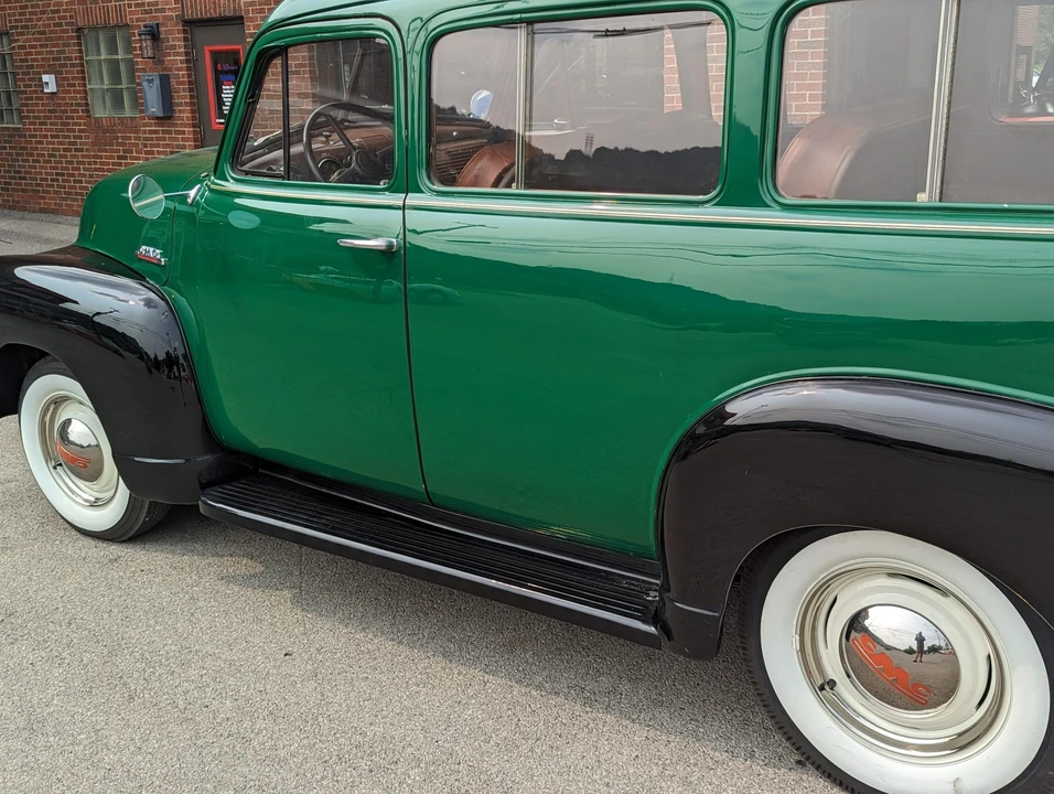 1952 GMC Carryall Suburban 3rd Gen - Image 22 of 31