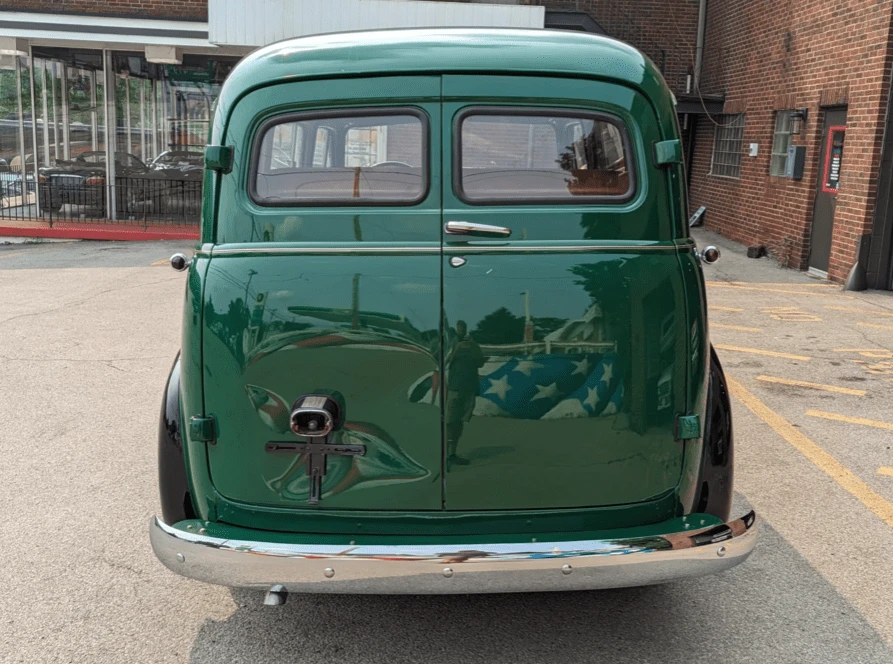 1952 GMC Carryall Suburban 3rd Gen - Image 10 of 31