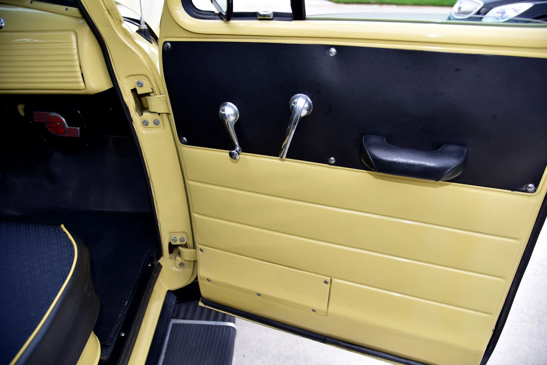 1952 GMC New Design - Image 27 of 31