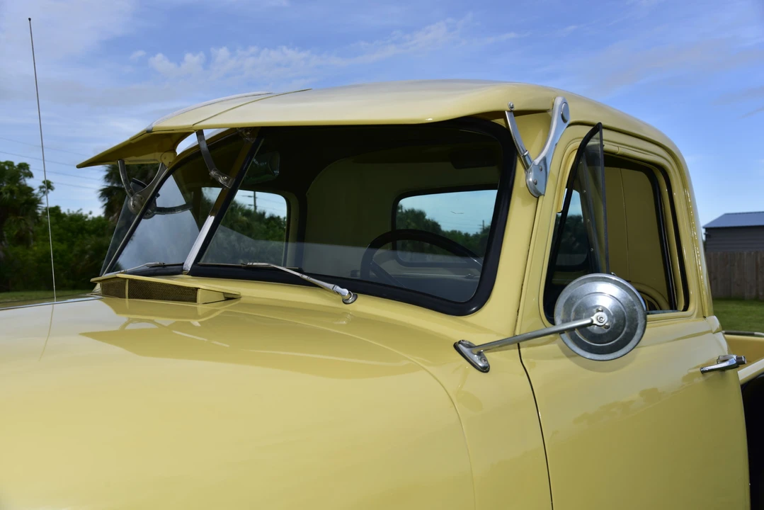 1952 GMC New Design - Image 11 of 31