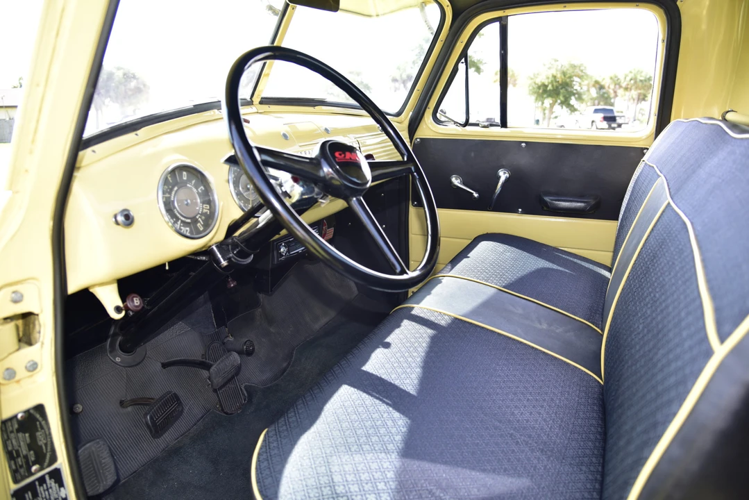 1952 GMC New Design - Image 21 of 31