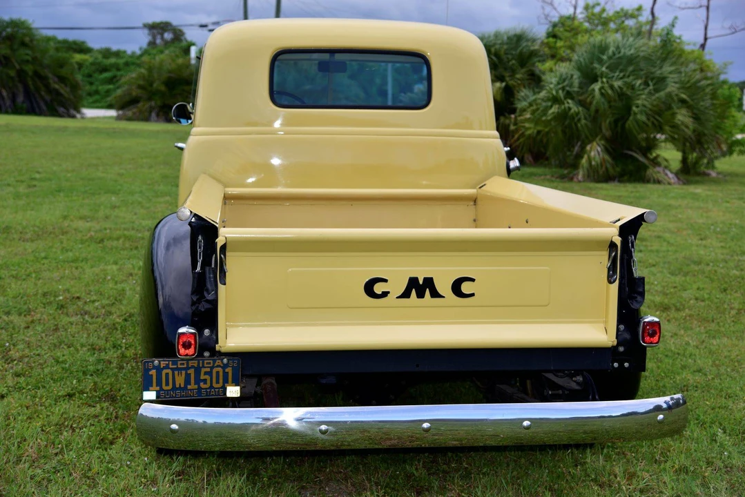 1952 GMC New Design - Image 6 of 31