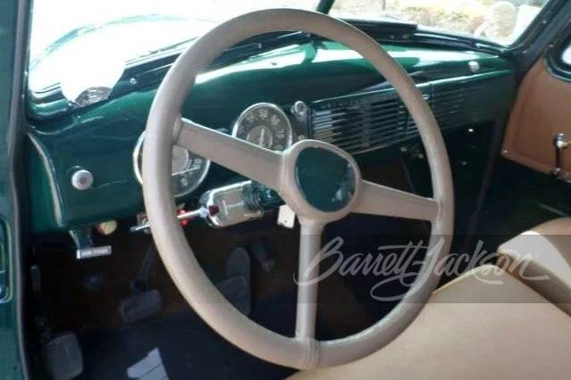 1952 GMC Carryall Suburban 3rd Gen - Image 5 of 16