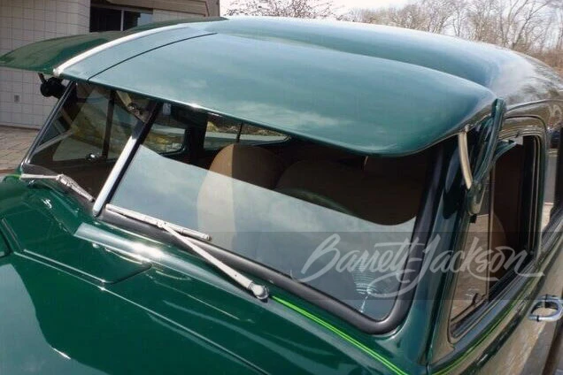1952 GMC Carryall Suburban 3rd Gen - Image 8 of 16