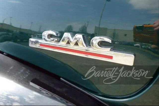 1952 GMC Carryall Suburban 3rd Gen - Image 11 of 16