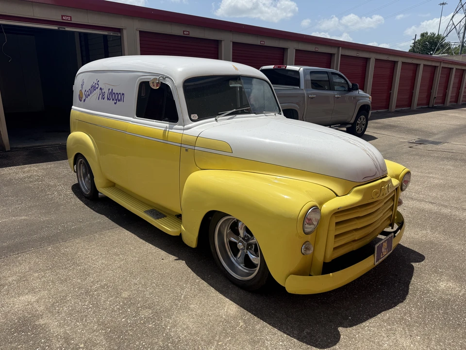1952 GMC New Design - Image 5 of 14
