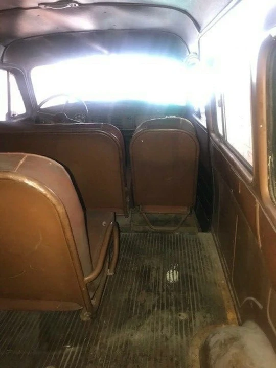 1952 GMC Carryall Suburban 3rd Gen - Image 26 of 29
