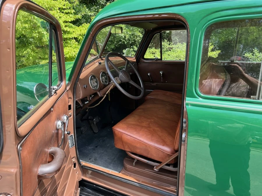 1952 GMC Carryall Suburban 3rd Gen - Image 16 of 29