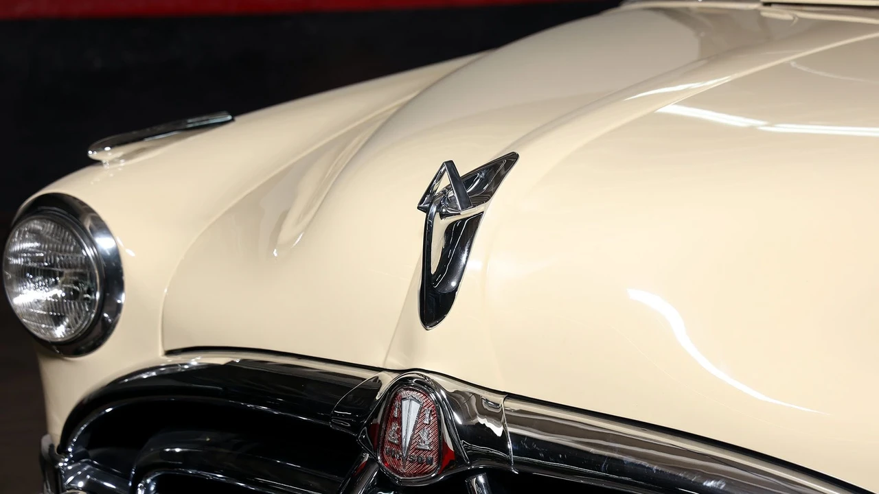 1952 Hudson Commodore - Image 9 of 31