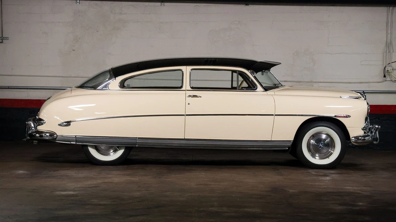 1952 Hudson Commodore - Image 6 of 31