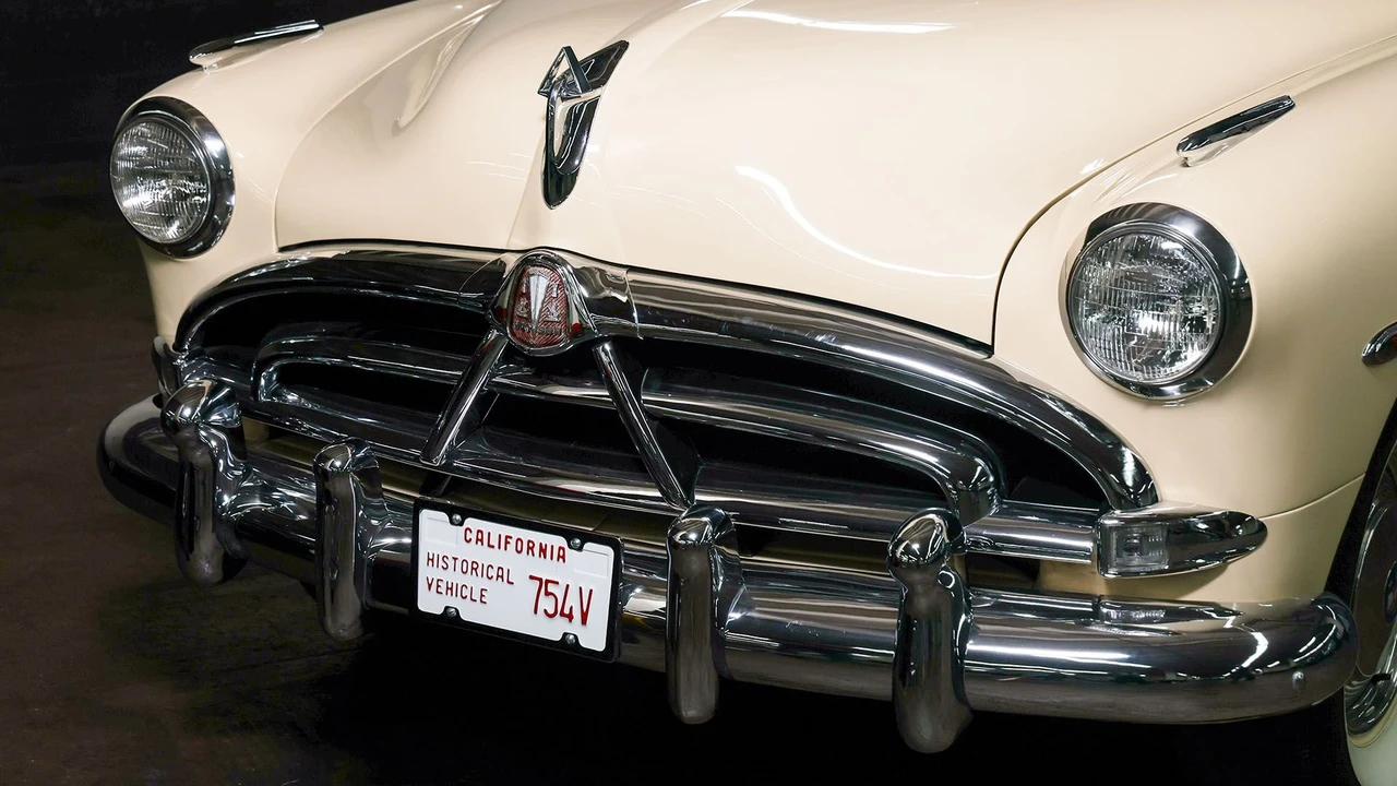 1952 Hudson Commodore - Image 8 of 31