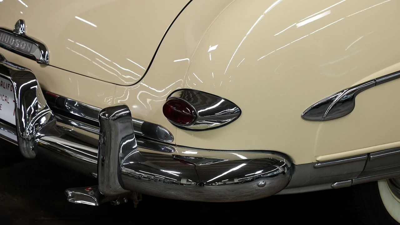 1952 Hudson Commodore - Image 24 of 31