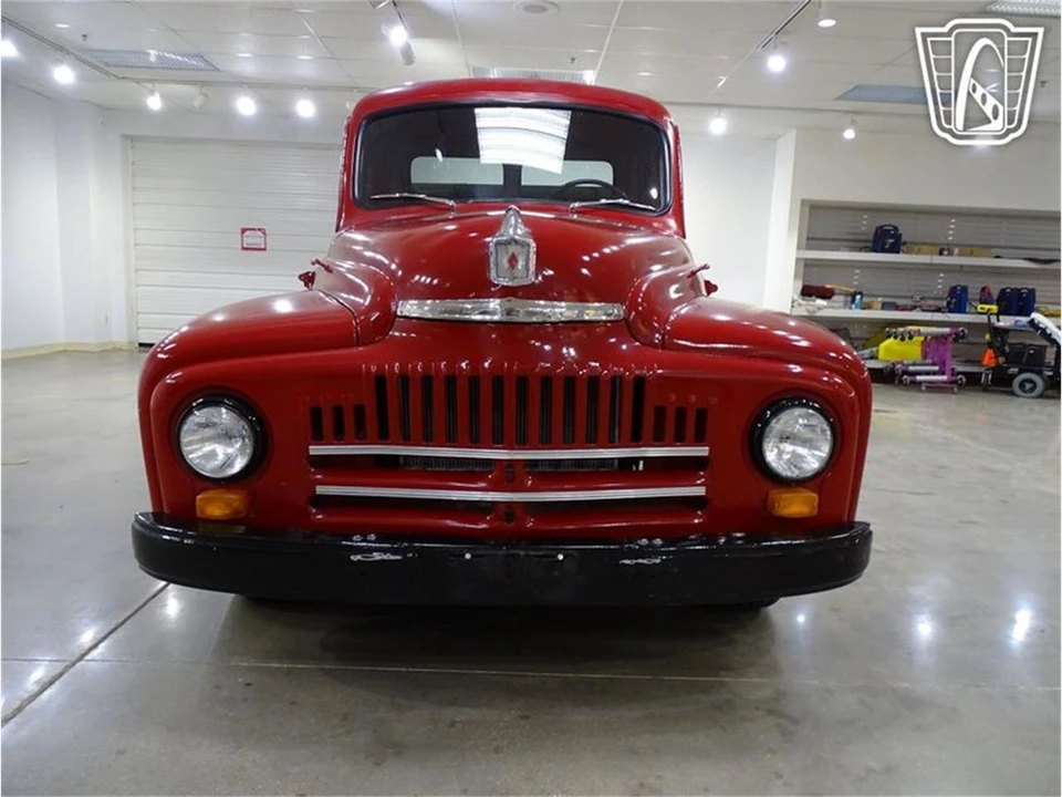 1952 International - Image 7 of 31