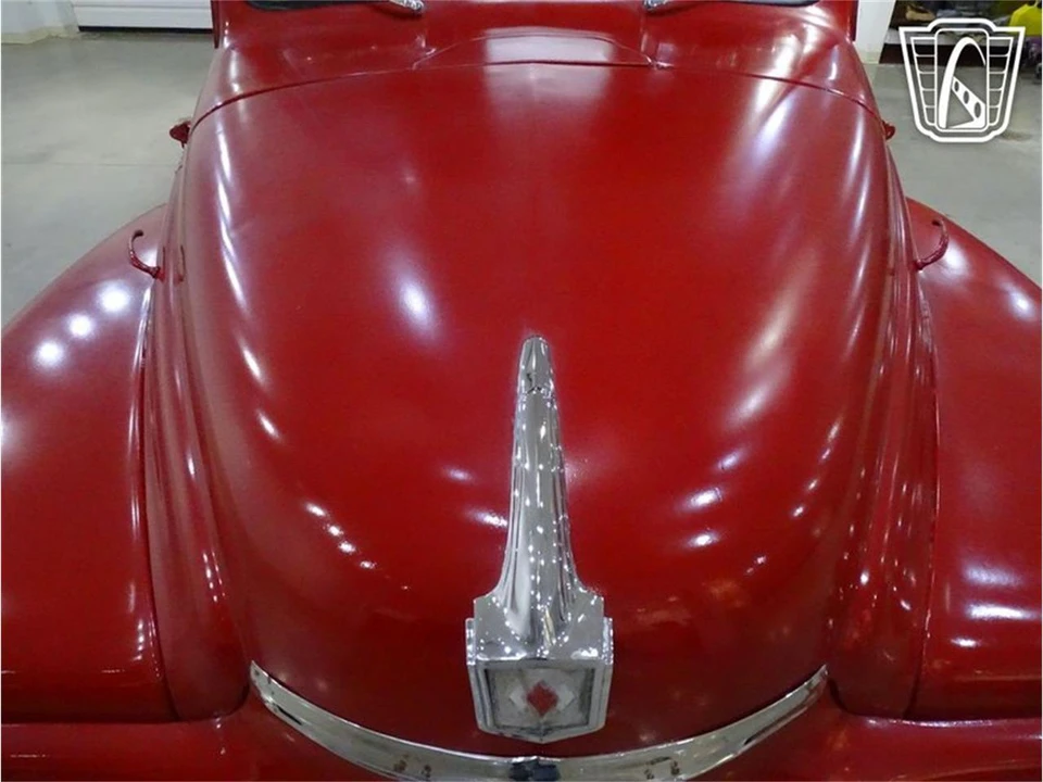 1952 International - Image 15 of 31