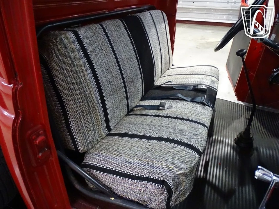 1952 International Harvester Pickup - Image 3 of 12