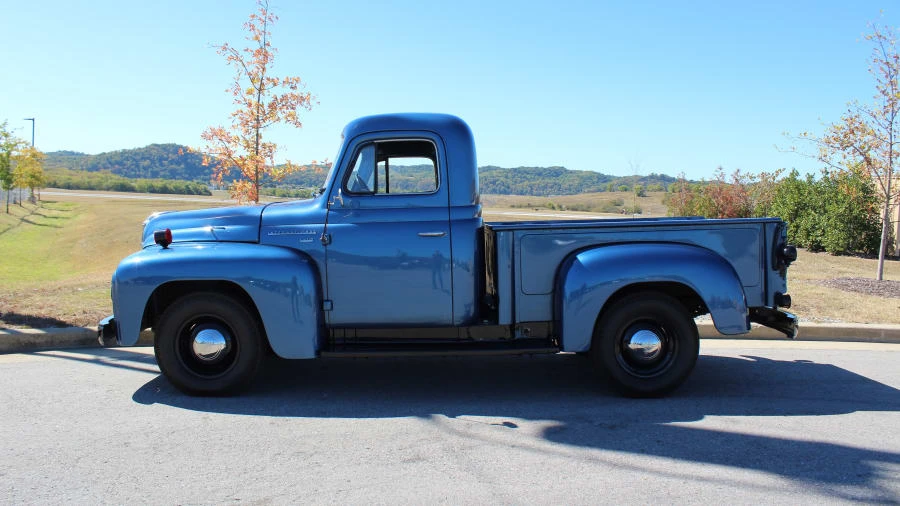 1952 International Harvester Pickup - Image 2 of 31