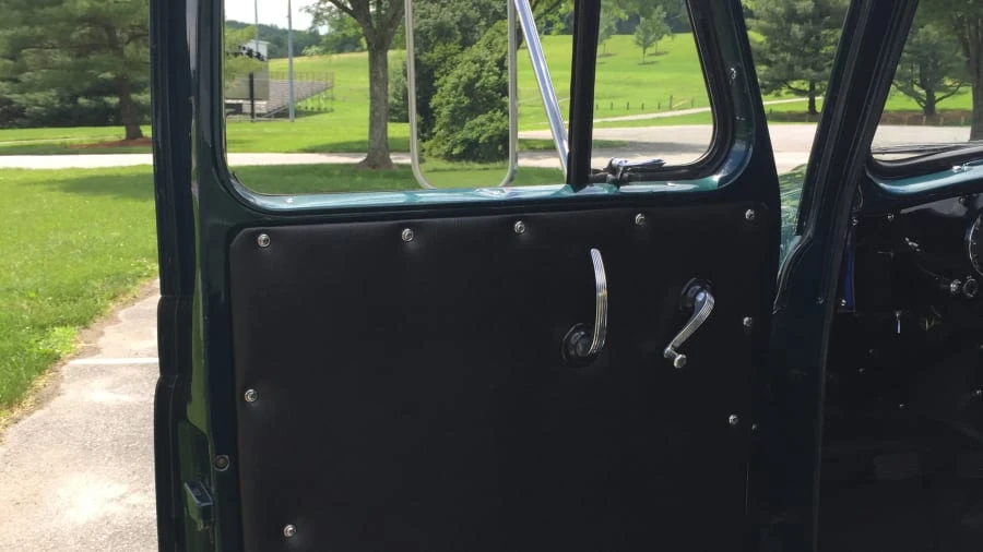 1952 International Harvester Pickup - Image 6 of 12