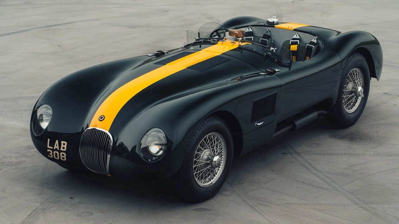 1952 Jaguar C-Type - Image 20 of 31