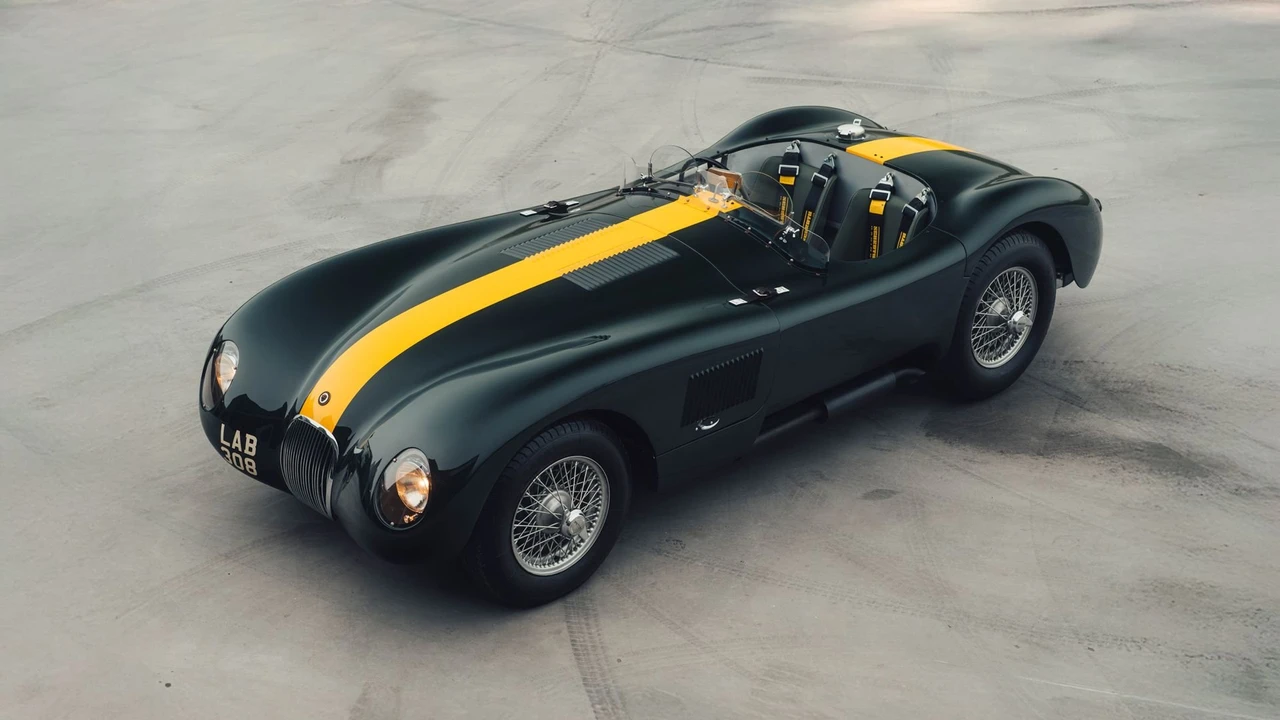 1952 Jaguar C-Type - Image 19 of 31
