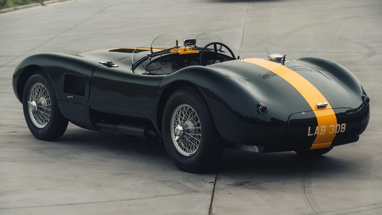 1952 Jaguar C-Type - Image 3 of 31