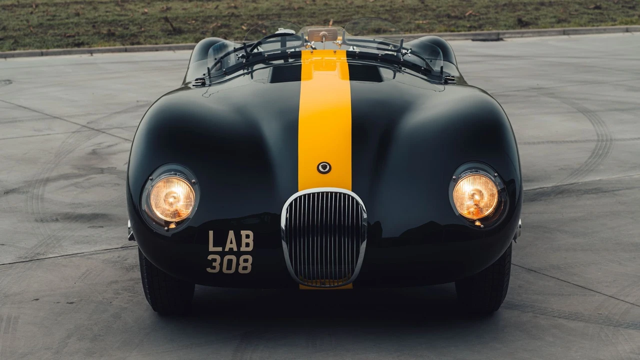 1952 Jaguar C-Type - Image 15 of 31