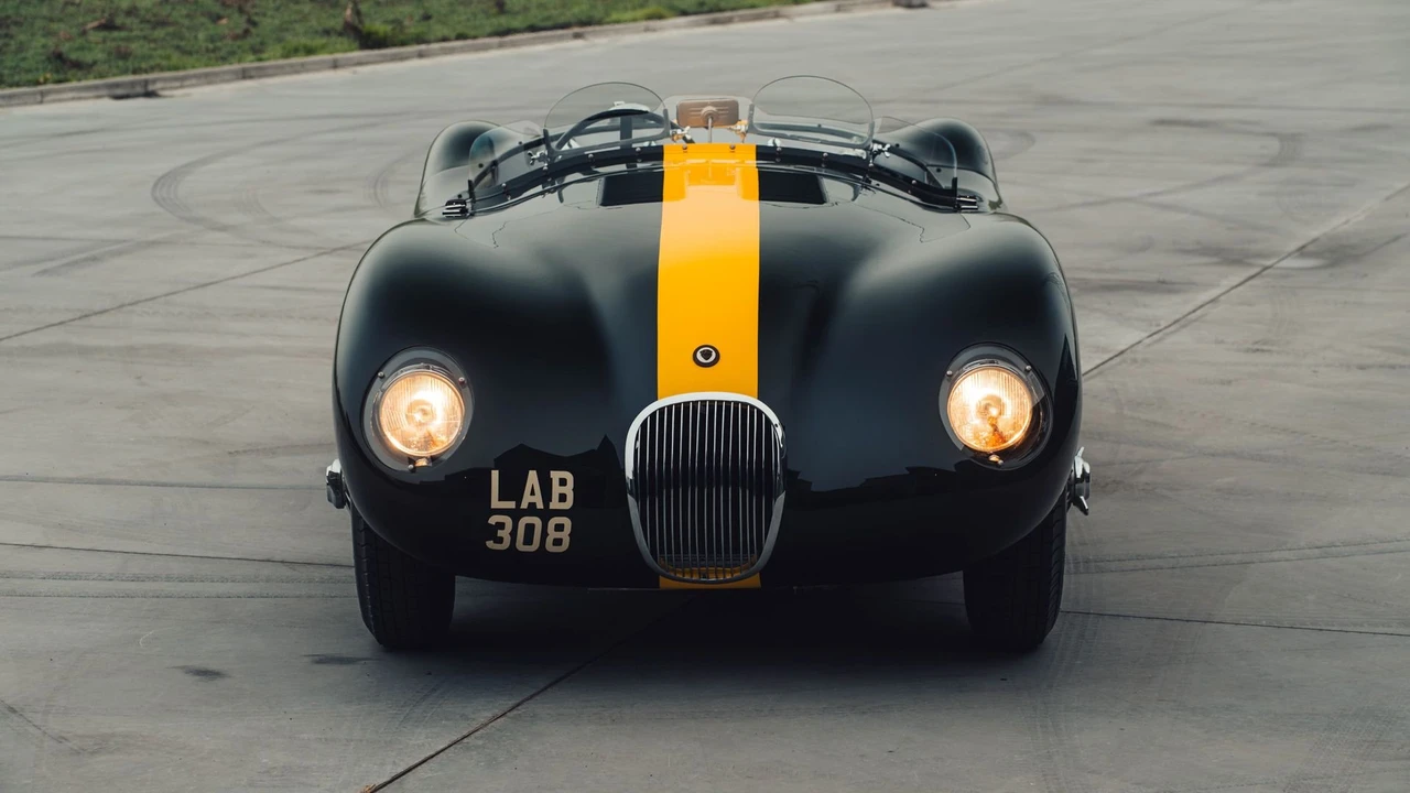 1952 Jaguar C-Type - Image 7 of 31