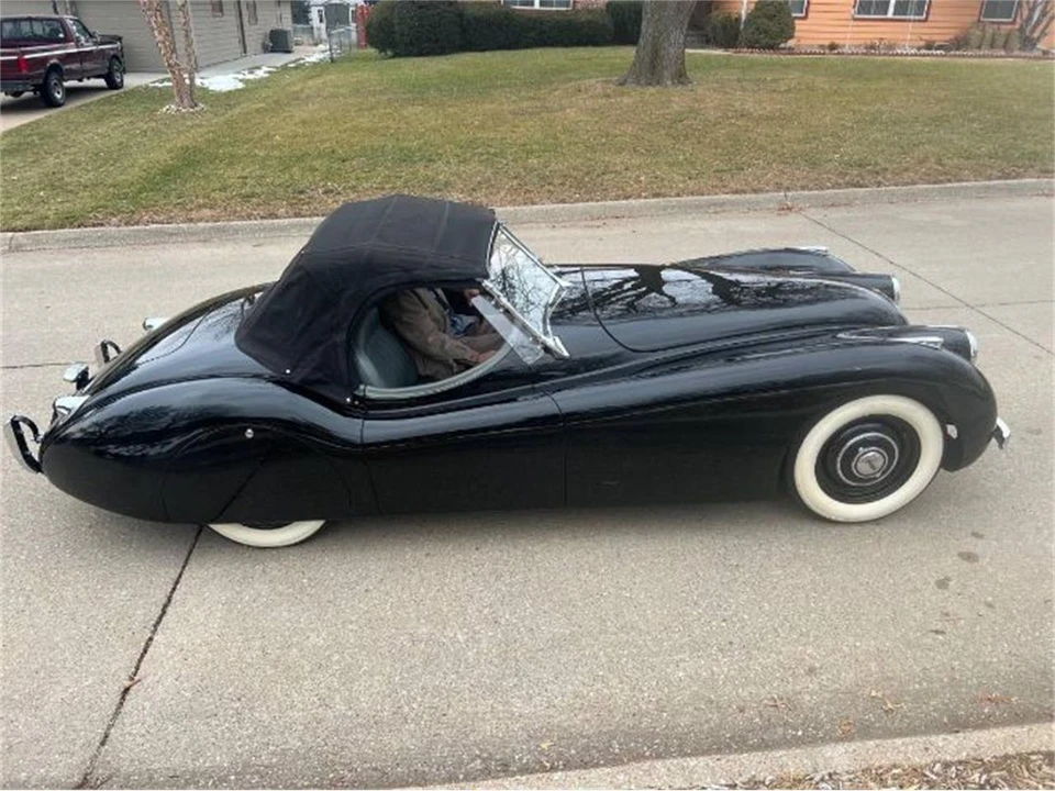1952 Jaguar XK120 - Image 15 of 19