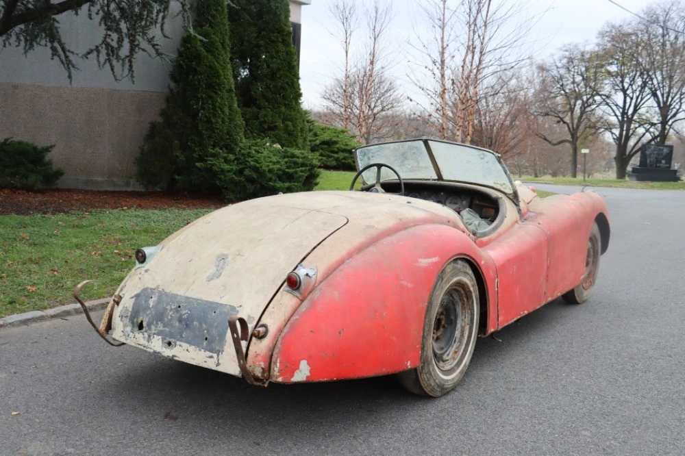 1952 Jaguar XK120 - Image 5 of 8