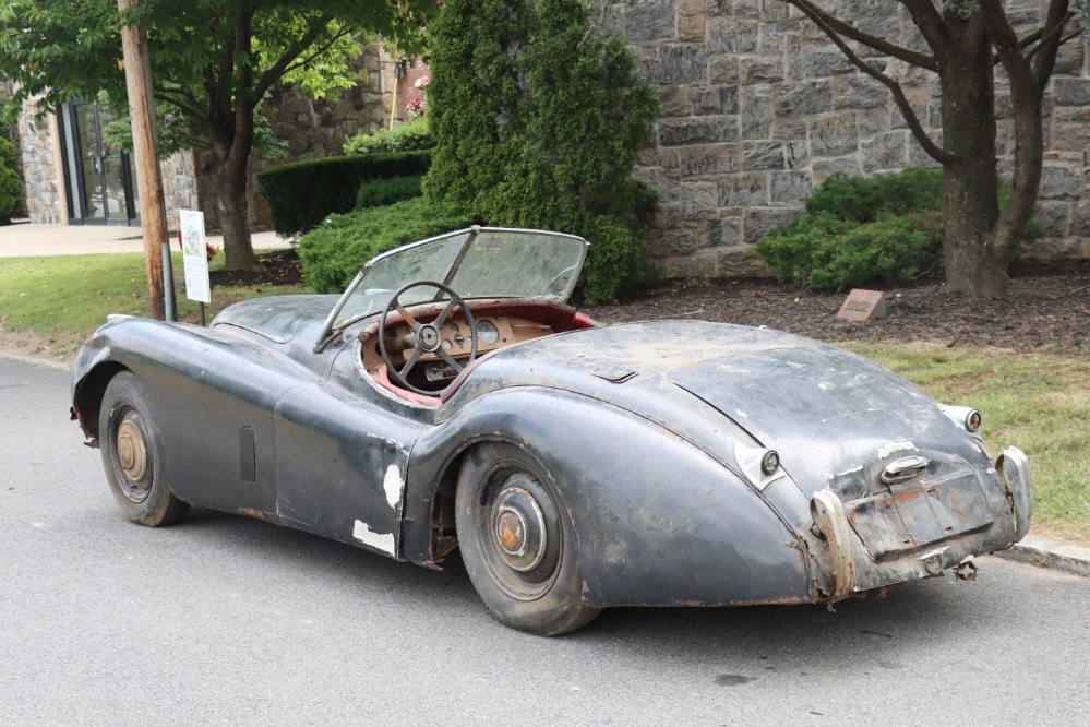 1952 Jaguar XK120 - Image 6 of 8