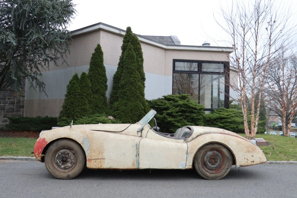 1952 Jaguar XK120 - Image 4 of 8