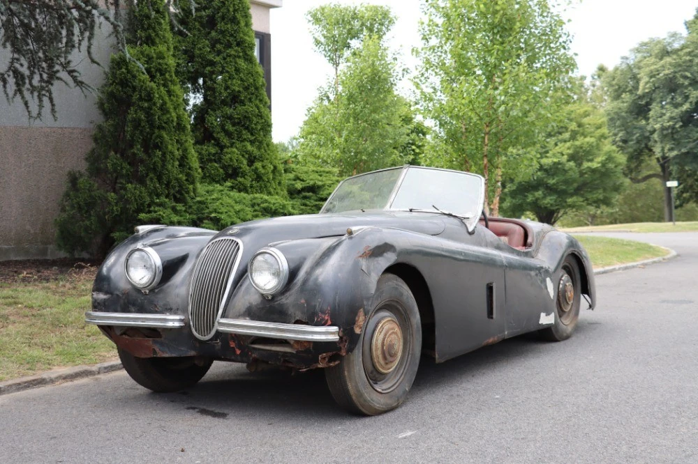 1952 Jaguar XK120 - Image 2 of 8