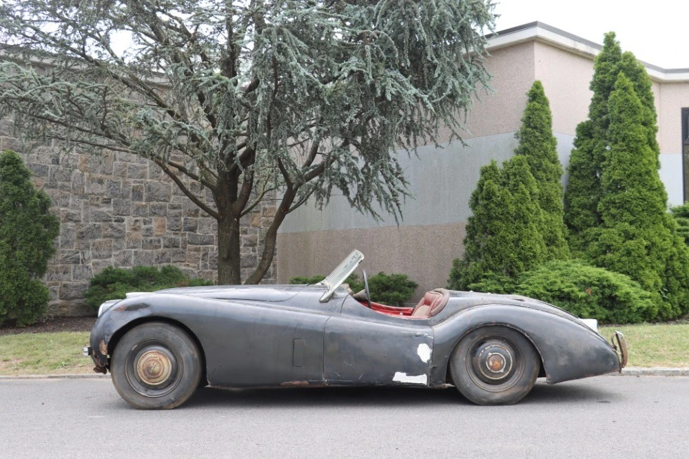 1952 Jaguar XK120 - Image 4 of 8