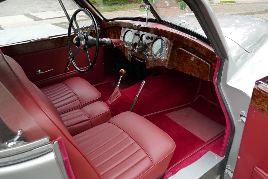 1952 Jaguar XK120 OTS Roadster - Image 17 of 31