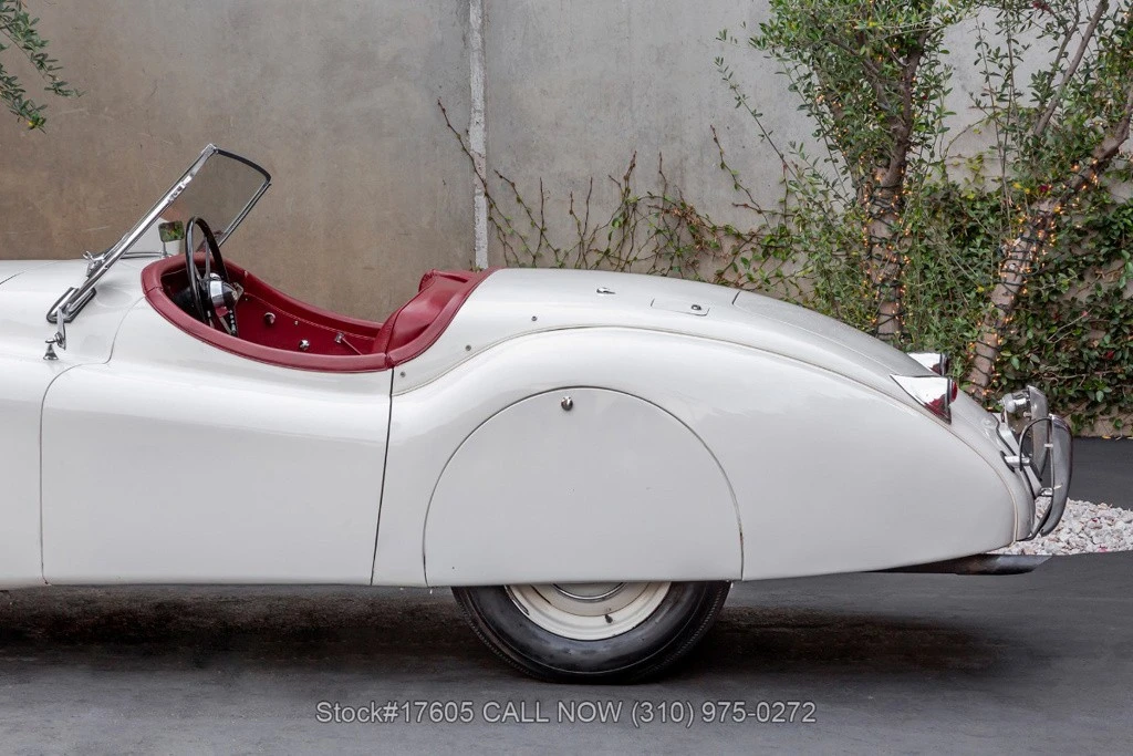 1952 Jaguar XK - Image 19 of 24