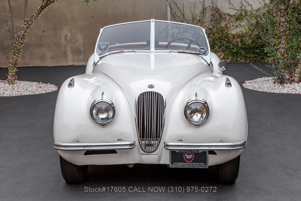 1952 Jaguar XK - Image 2 of 24