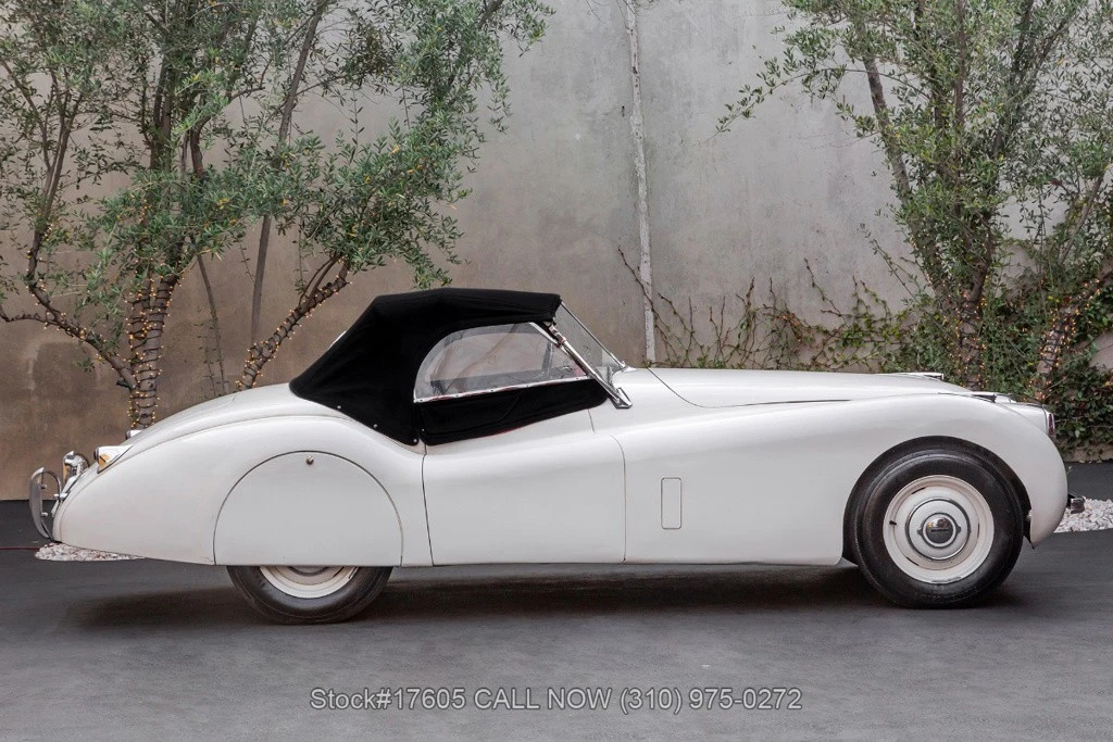 1952 Jaguar XK - Image 10 of 24