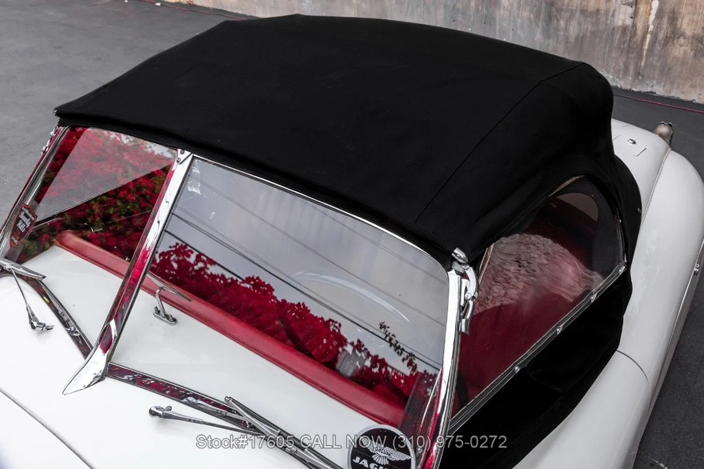 1952 Jaguar XK - Image 14 of 24
