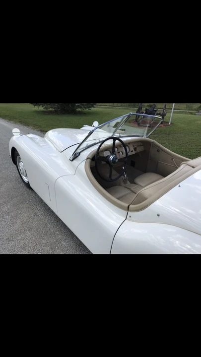 1952 Jaguar XK120 - Image 15 of 24