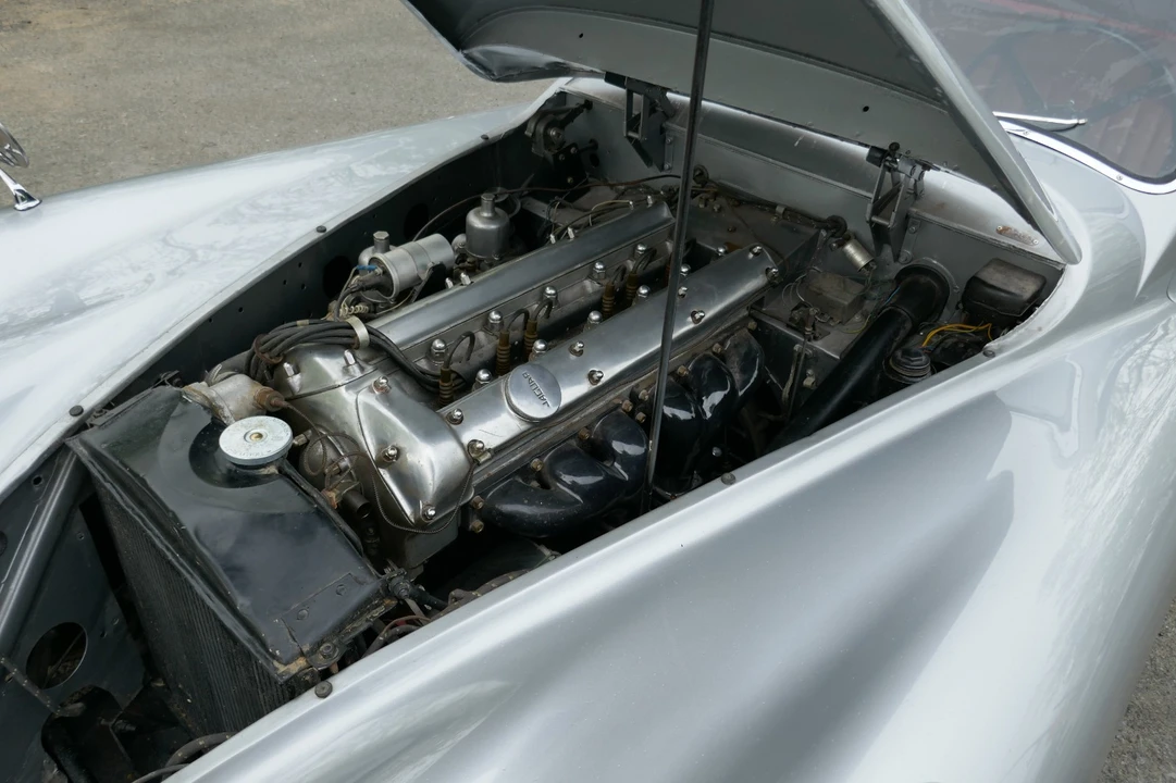 1952 Jaguar XK120 - Image 25 of 31