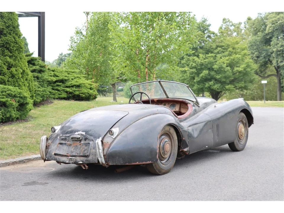 1952 Jaguar XK120 - Image 5 of 8