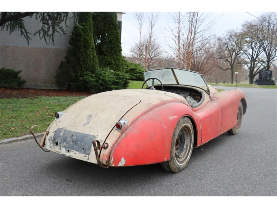 1952 Jaguar XK120 - Image 5 of 8