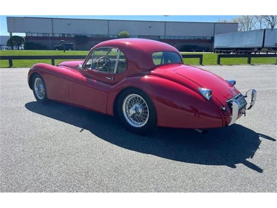 1952 Jaguar XK120 - Image 6 of 9