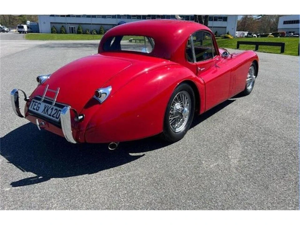 1952 Jaguar XK120 - Image 4 of 9