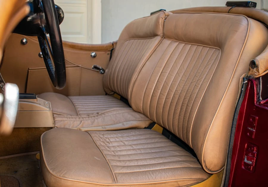 1952 Jaguar XK120 DHC Drophead - Image 9 of 13