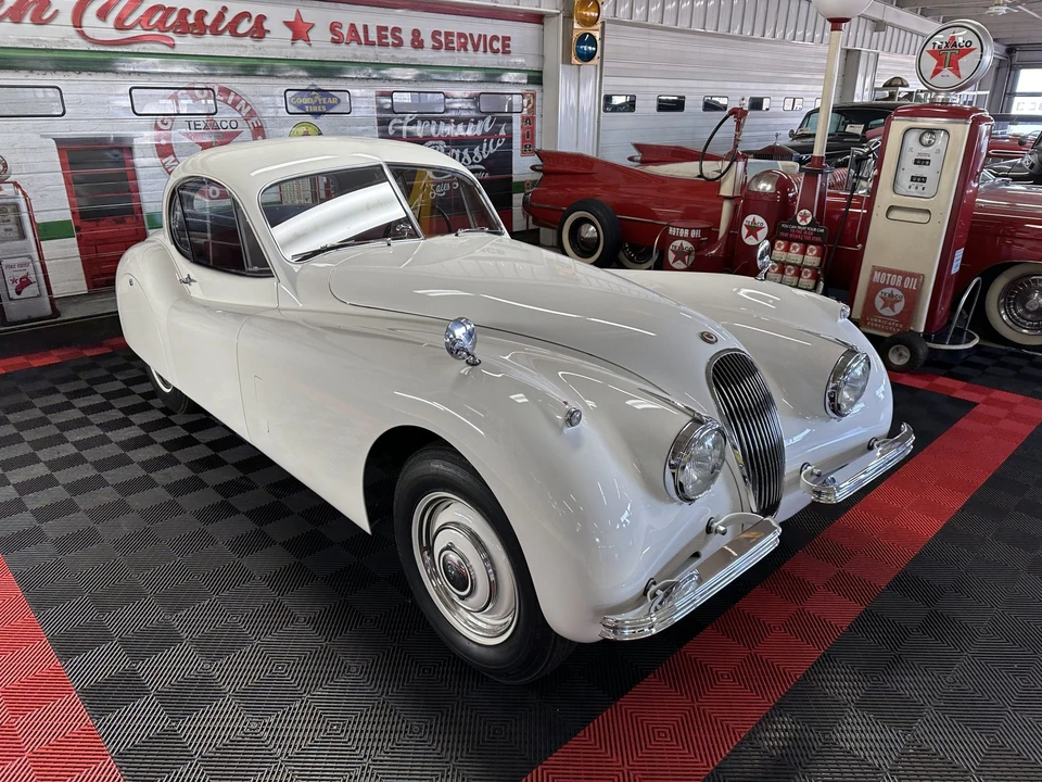 1952 Jaguar XK120 FHC Coupe - Image 7 of 31