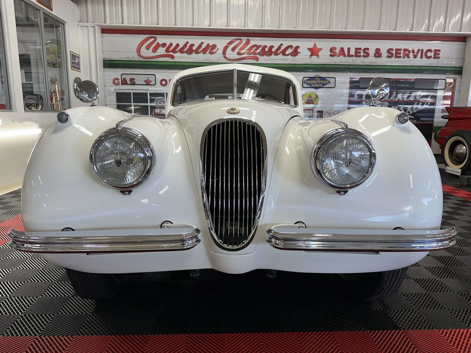1952 Jaguar XK120 FHC Coupe - Image 4 of 31