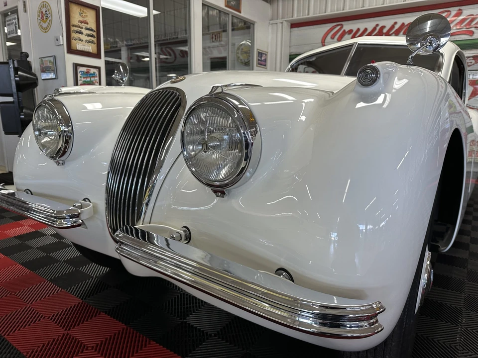 1952 Jaguar XK120 FHC Coupe - Image 22 of 31