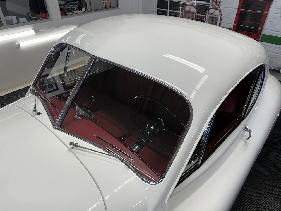 1952 Jaguar XK120 FHC Coupe - Image 18 of 31