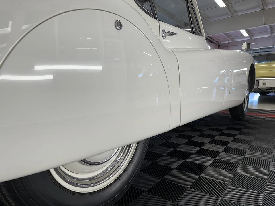 1952 Jaguar XK120 FHC Coupe - Image 31 of 31