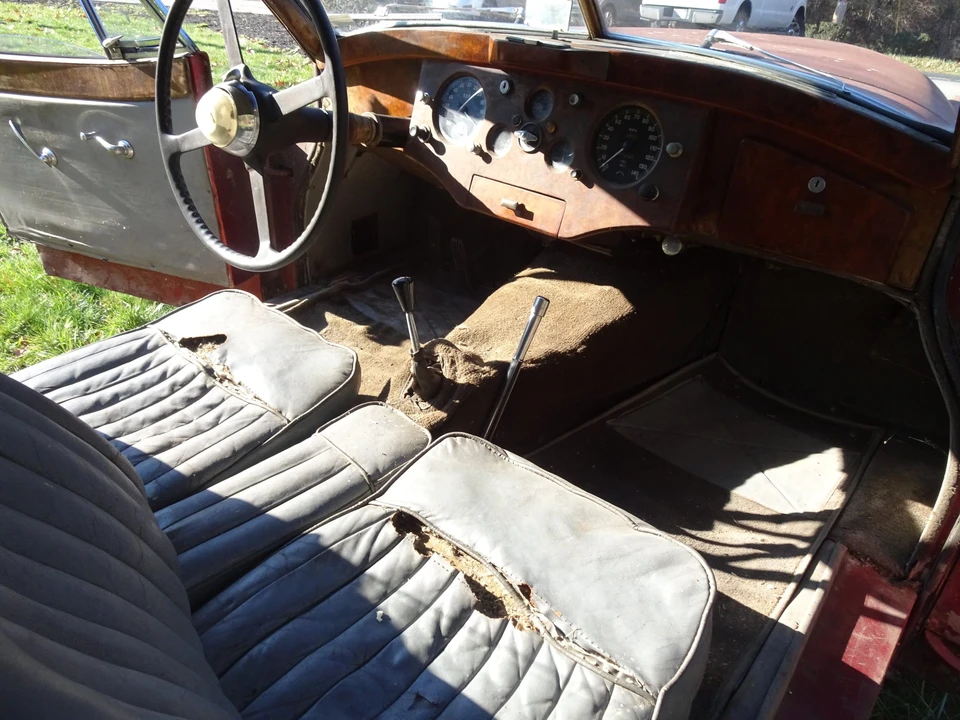 1952 Jaguar XK120 FHC Coupe - Image 24 of 31